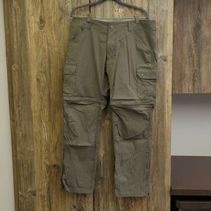 NWOT Kuhl Cargo Pants Convertible